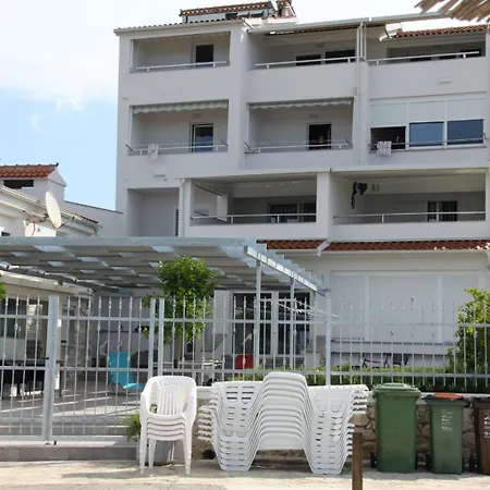 Penzion Lord Pirovac