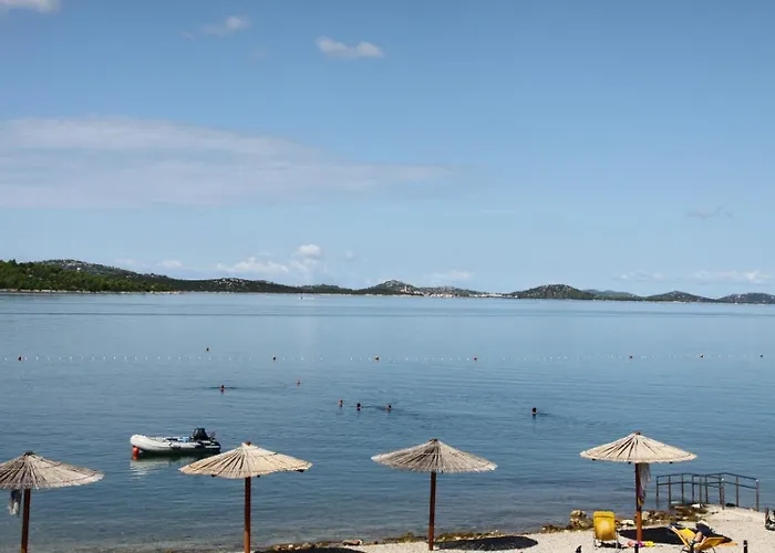 Lord Penzion Pirovac